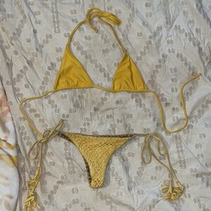 Yellow Acacia Set